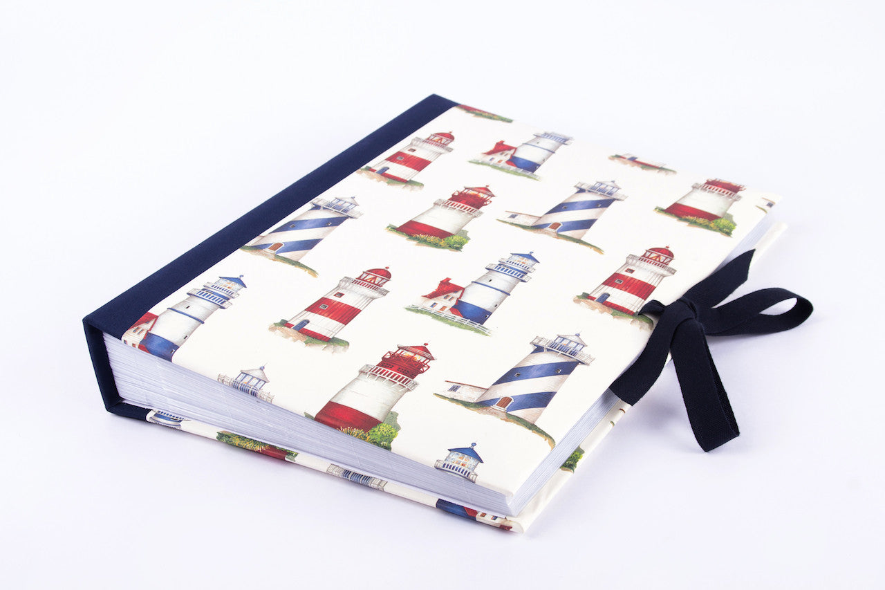 Album Foto con Plastiche e Strisce Adesive