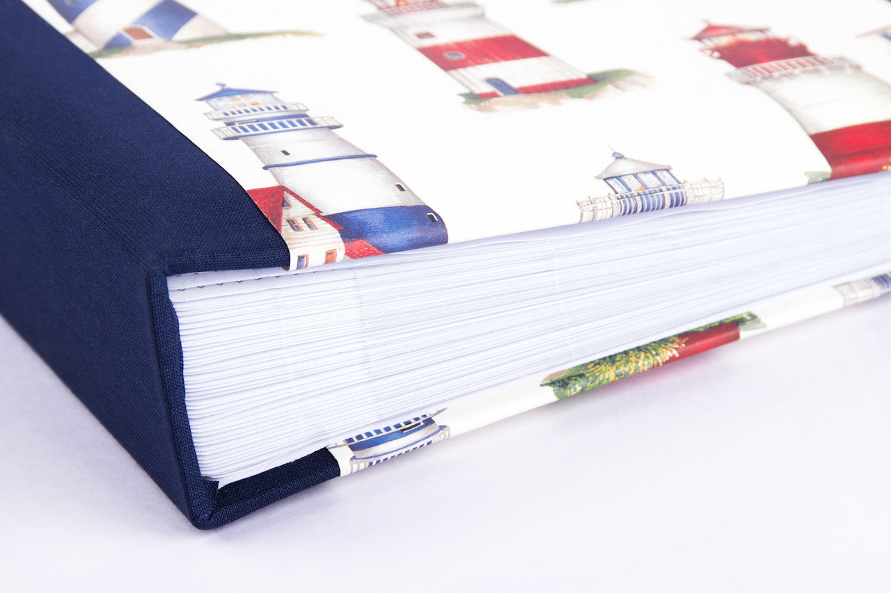 Album Foto con Plastiche e Strisce Adesive