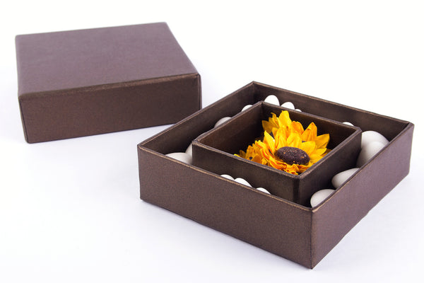 Scatole con Scomparti e Fiori