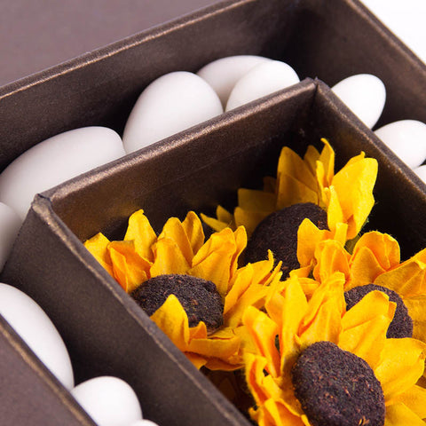 Scatole con Scomparti e Fiori